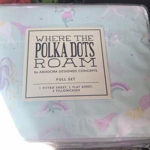 Brand new full size sheet set! Fairies, horses and rainbows.